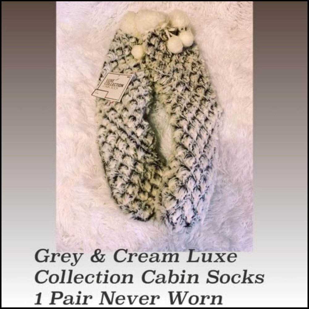 Grey W/ Cream Luxe Collection Socks